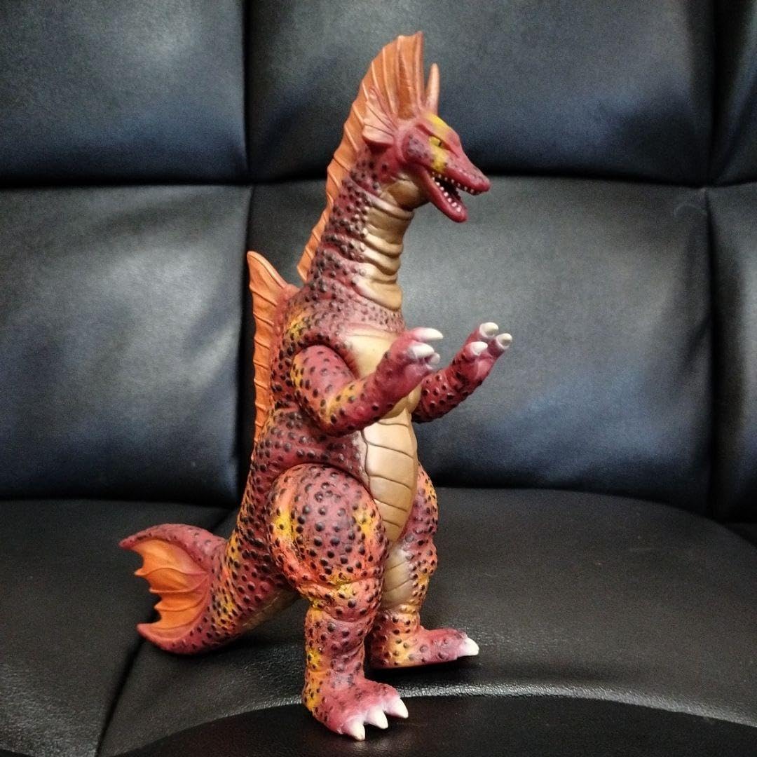 Amazon.co.jp: ムービーモンスターシリーズ チタノザウルス2002 : おもちゃ