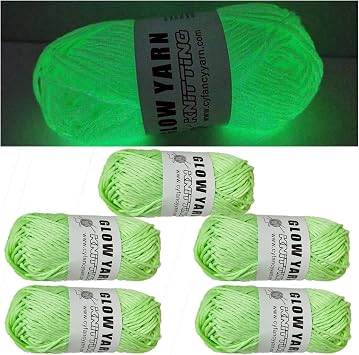 XIRUJNFD 1/2/3/5 Rolls Glow in The Dark Yarn, DIY Glow Yarn, Glow in The Dark Yarn for Crochet, for Knitting, Crocheting, Crafts Sewing Beginners Med Green,5 Rolls