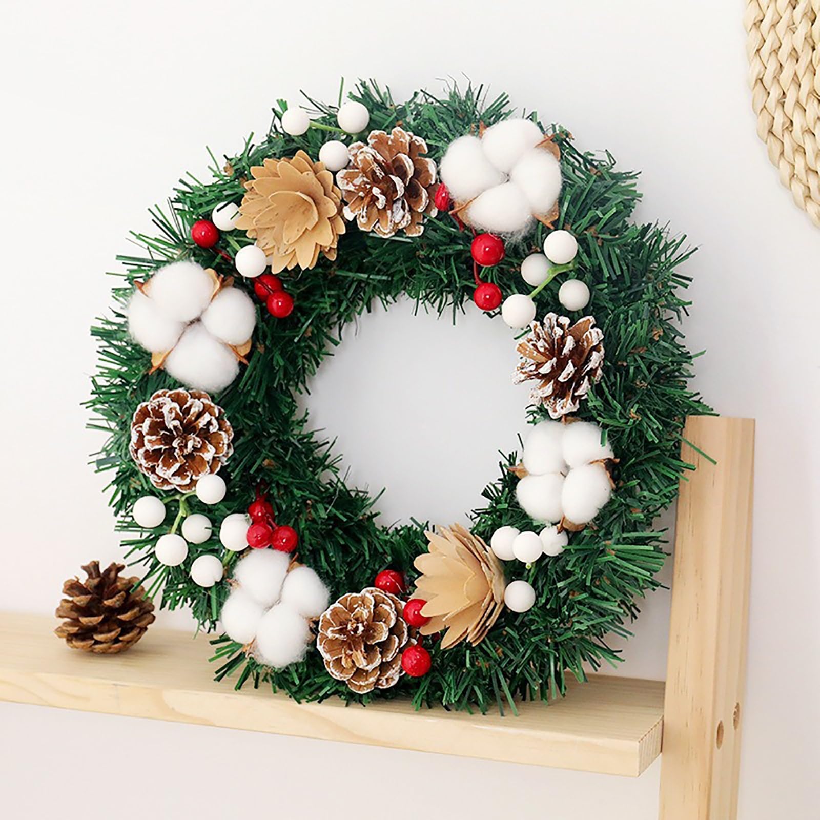 Couronne de Noël Rustique pour Porte D'Entrée, Couronne Artificielle en Coton avec Pommes de Pin, pour la Décoration de la Maison et des Fêtes d'hiver(30cm(11.8in))