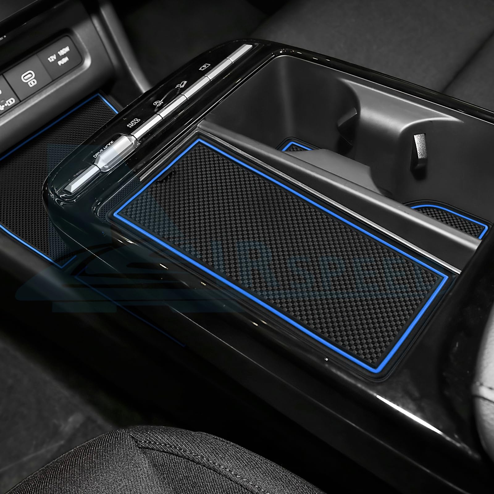 4 Tappetini Antiscivolo Per Auto A Nido D'Ape Con Frasi: Sottobicchieri Universali In PVC, Colore Rosso - 3