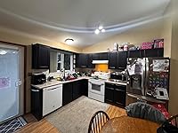 Review Image by Breanna Webb Breanna Webb