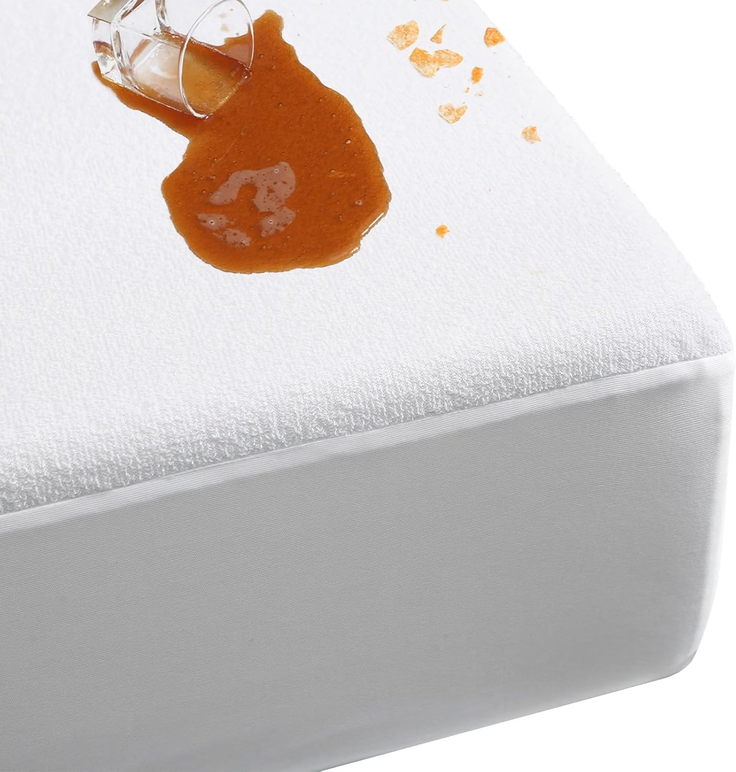 Queen Mattress Protector & 2 Pee Pads for Kids Potty Training