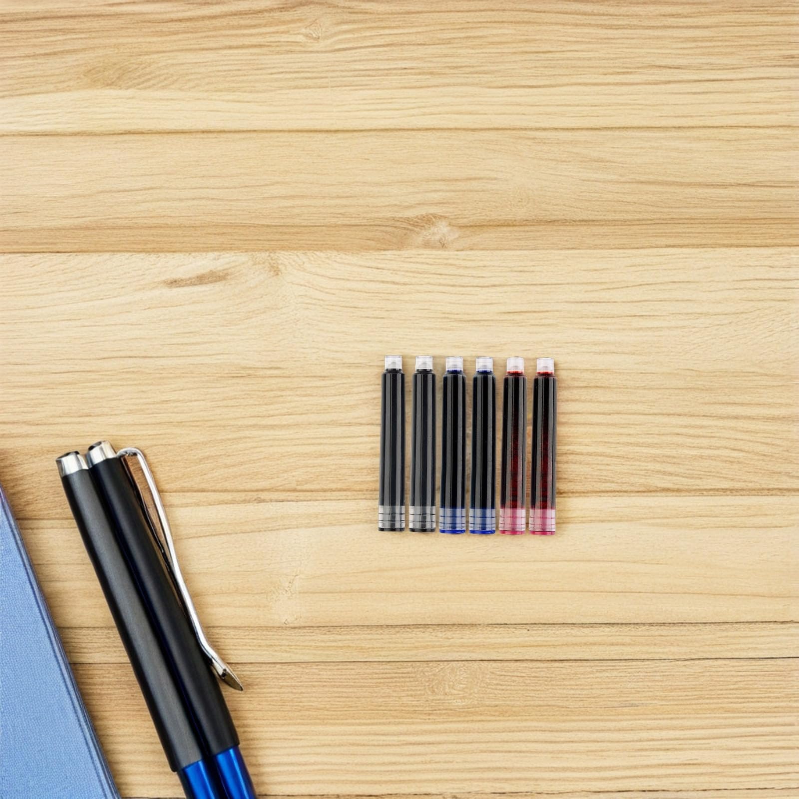 Cabilock 450 Unidades Cartuchos de Tinta Material Plástico para Pluma Estilográfica de 3.4 Mm, Recarga Estable Colores Azul, Negro y Rojo y Adecuado para Exámenes y Uso Escolar Uso Escolar