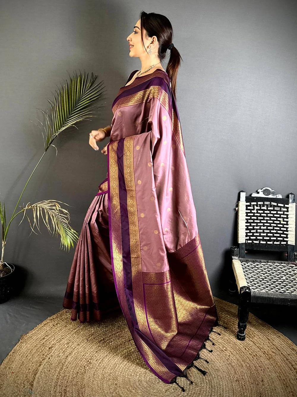 SGF11 Women's Kanjivaram Pure Soft Silk Saree With Unstiched Blouse Piece product image 4