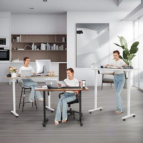 Miniatura 2 de Escritorio eléctrico de pie de altura ajustable de 55 x 24 pulgadas con estación de carga escritorio de pie con alfombrilla de mouse de gran tamaño