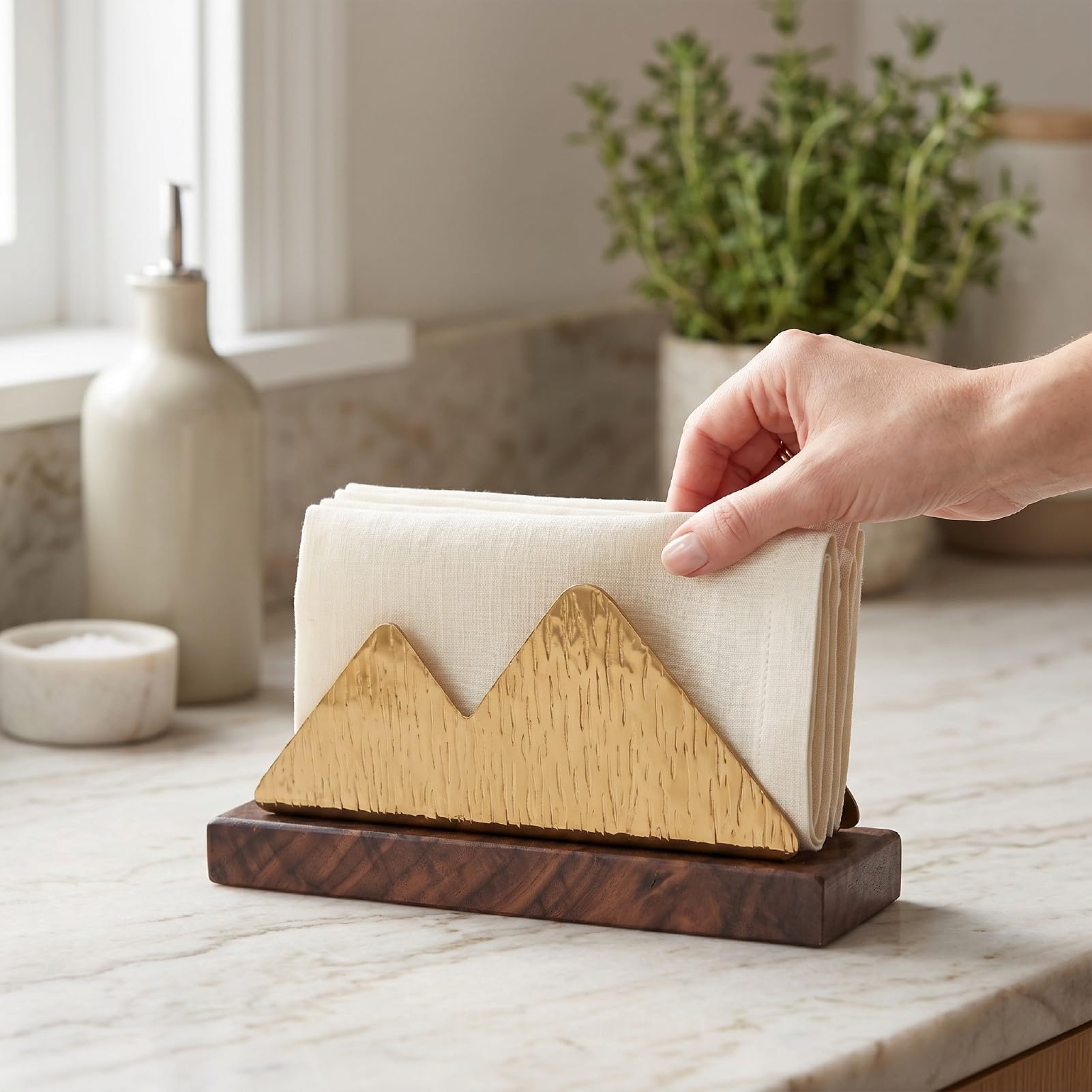 YUYTE Servilletero de Acero Inoxidable con Base de Madera y Patrón para Almacenamiento de Mesa en Mostrador de Cocina o Restaurante (doble joroba)