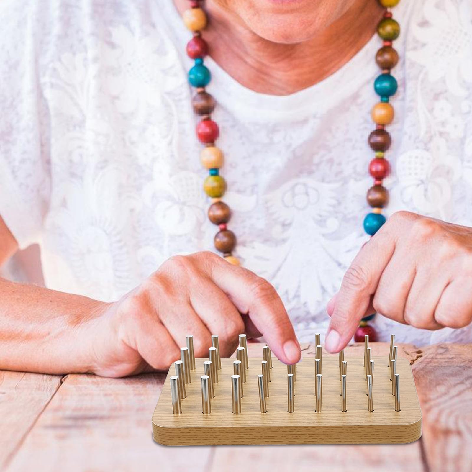 Equipo de Rehabilitación de Diseñado para Mejorar la Destreza y Coordinación Tablero de Madera para Rehabilitación Mano en
