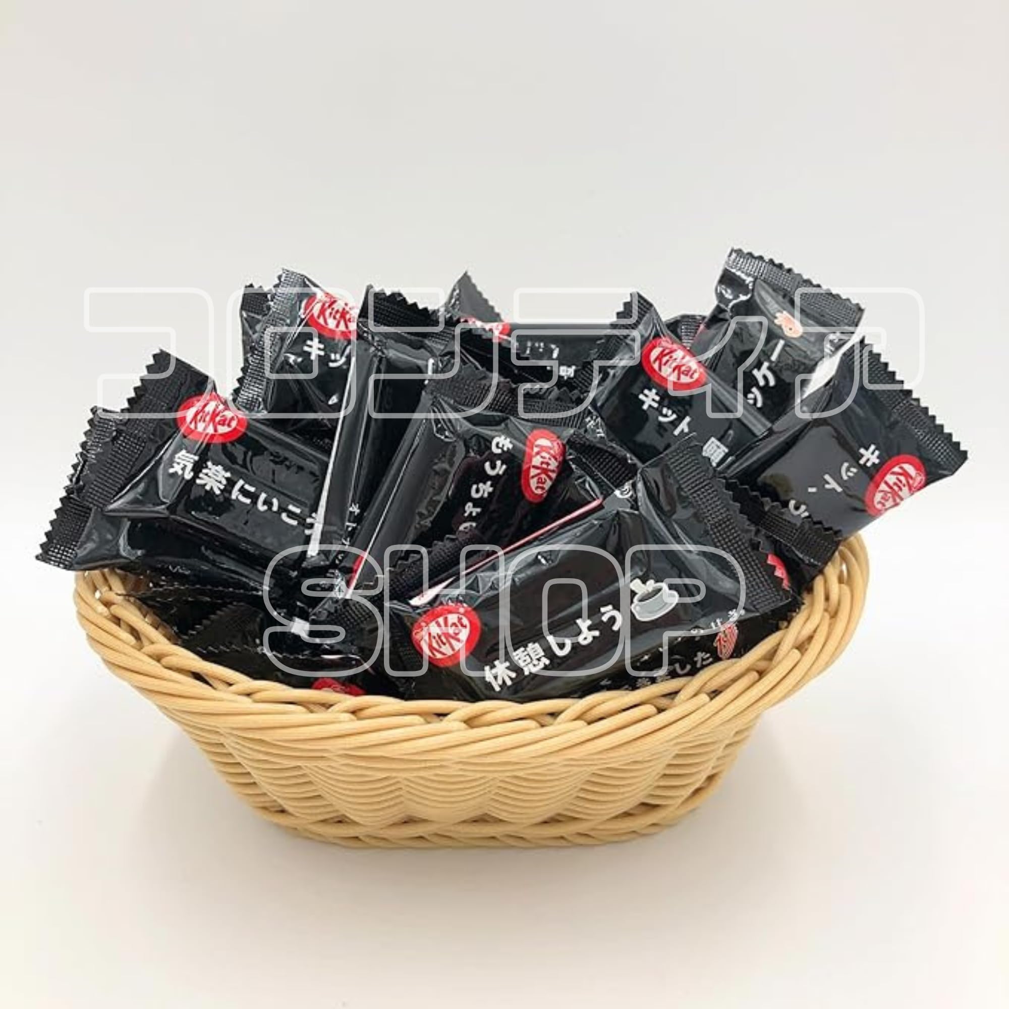 Amazon.co.jp: ネスレ キットカットミニ オトナの甘さ 40枚まとめ買い 