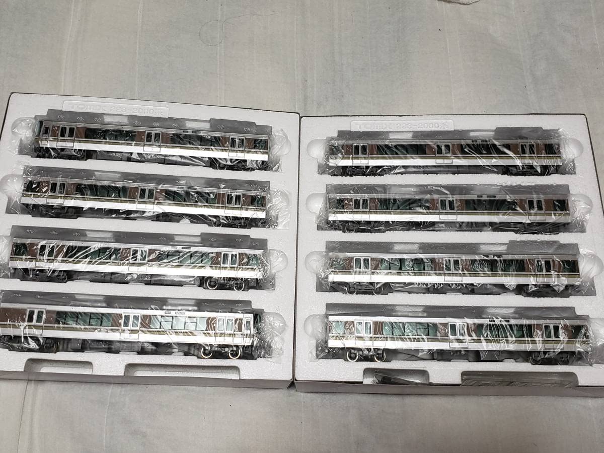 tomix 223系2000番台近郊電車　基本＋増結　8両セット JR 223-2000系近郊電車基本セット｜製品情報｜製品検索｜鉄道模型