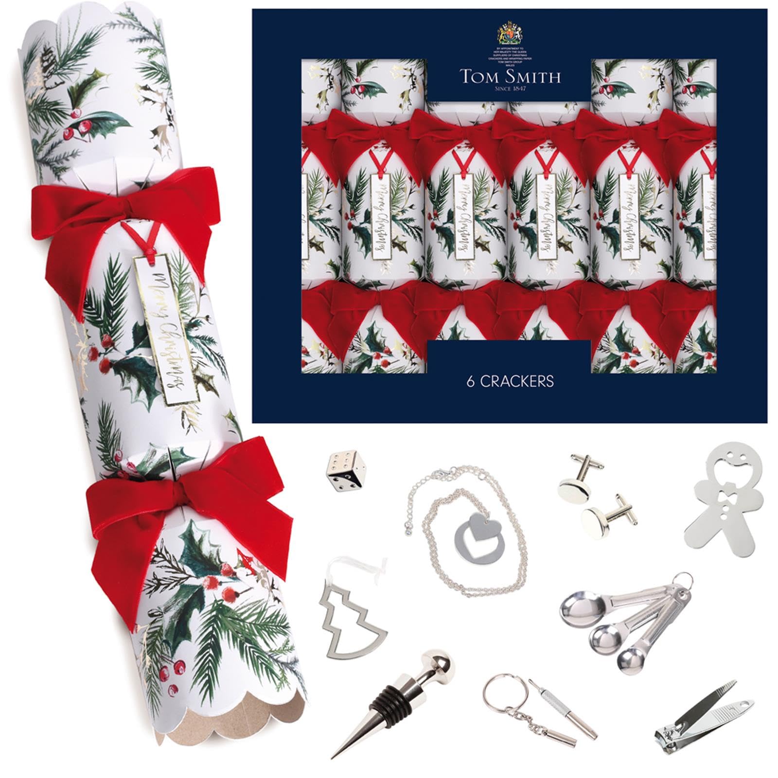 Tom Smith Pack 6 Signature Red & White Holly & Ivy Eco Charity Christmas Crackers