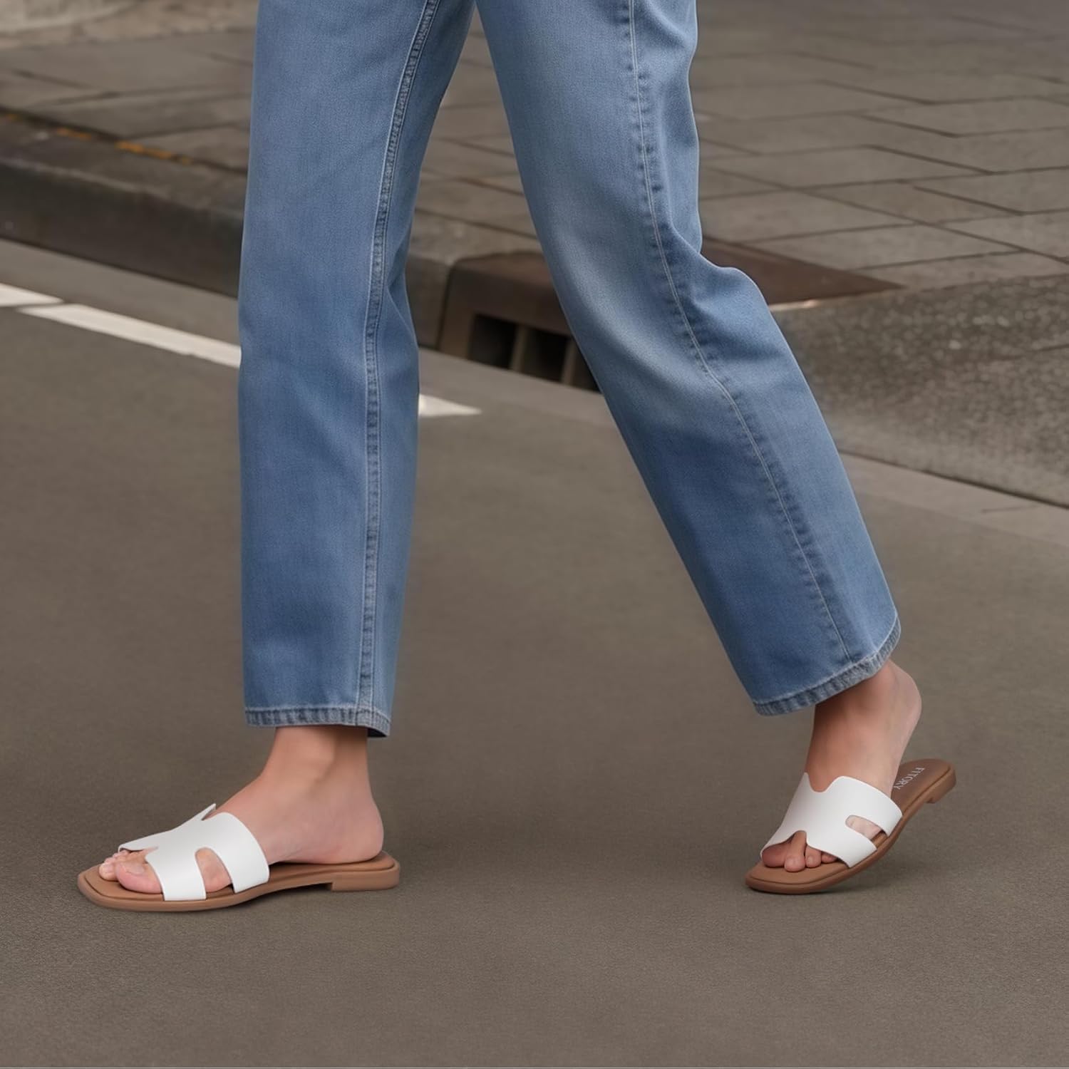 FITORY Women's Slide Sandals, Flat Fashion Square Open Toe with Cushion Slippers for Summer Beach Size 6-11 - Image 3