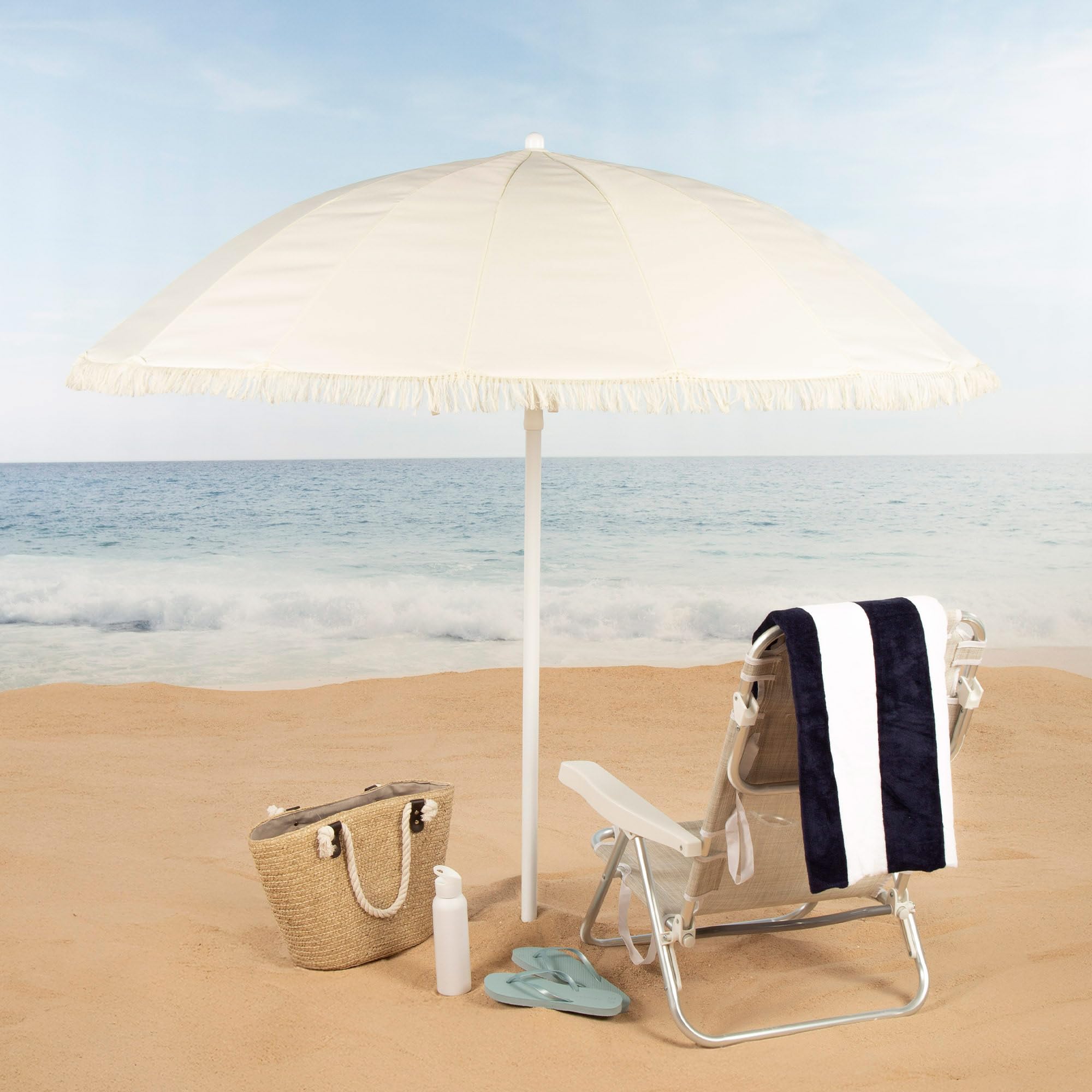 AKTIVE Sombrilla playa 16 varillas 200 cm beige, mástil de acero inclinable, protección UV50, diseño con flecos, varillas reforzadas, funda de transporte incluida, optima para la playa (62432)
