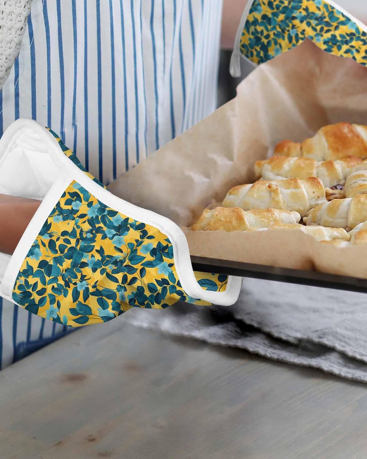 4PCS Pot Holders with Pocket for Kitchen, Flower Leaf Pot Holder Set Heat Insulation Potholders, Country Pastoral Floral Botanical Plant Oven Mitts Hot Pads for Baking Cooking Barbecue