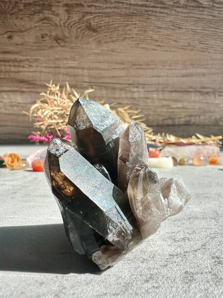 黒水晶(モリオン) 1.2Kgパワーストーン 天然石 モリオン 純天然 黒水晶 六角柱[T43