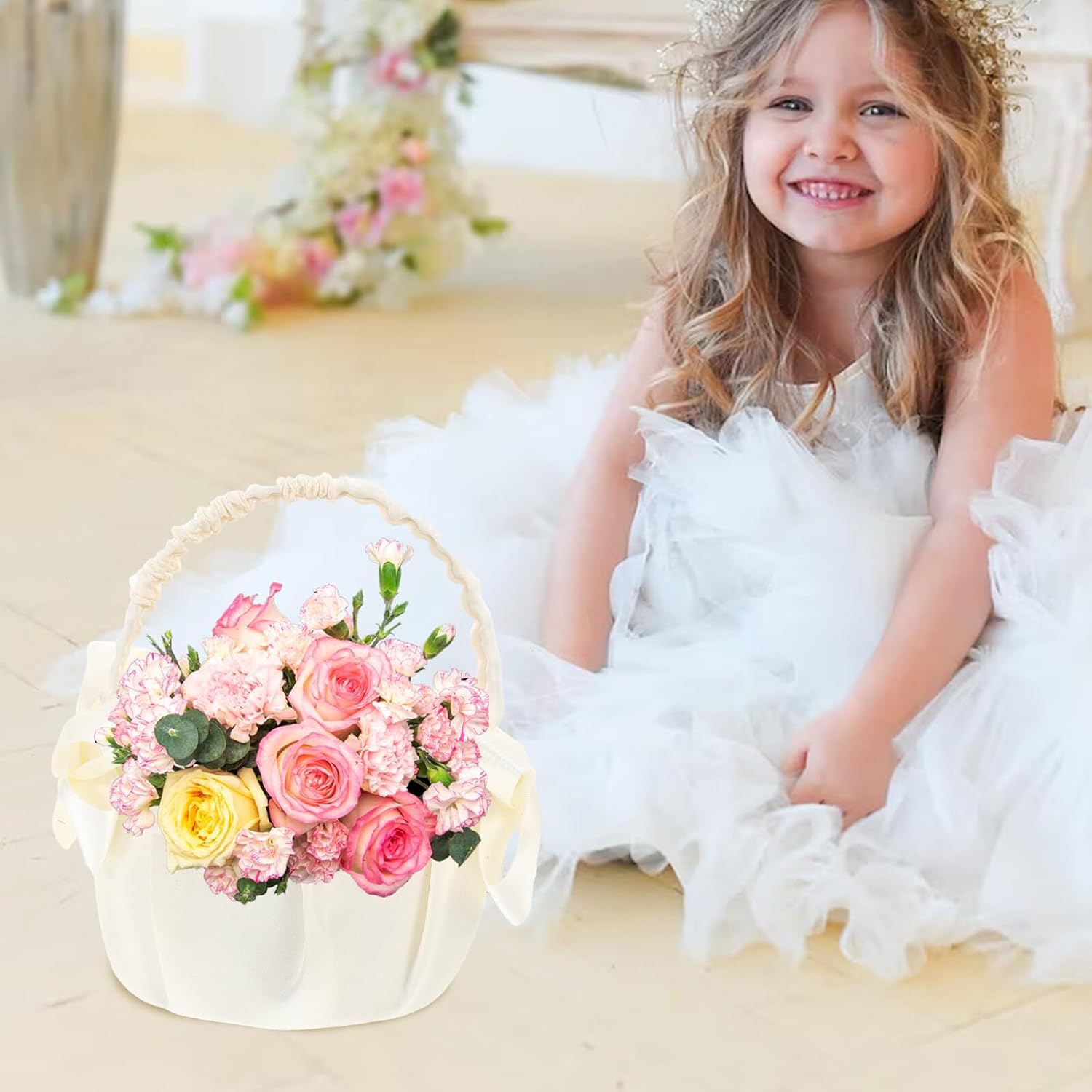 Toyvian Flower Girl Basket with Satin Bowknot, Handheld Petal Container for Weddings, Small Romantic Woven Flower Basket for Wedding Ceremony and Party Supplies