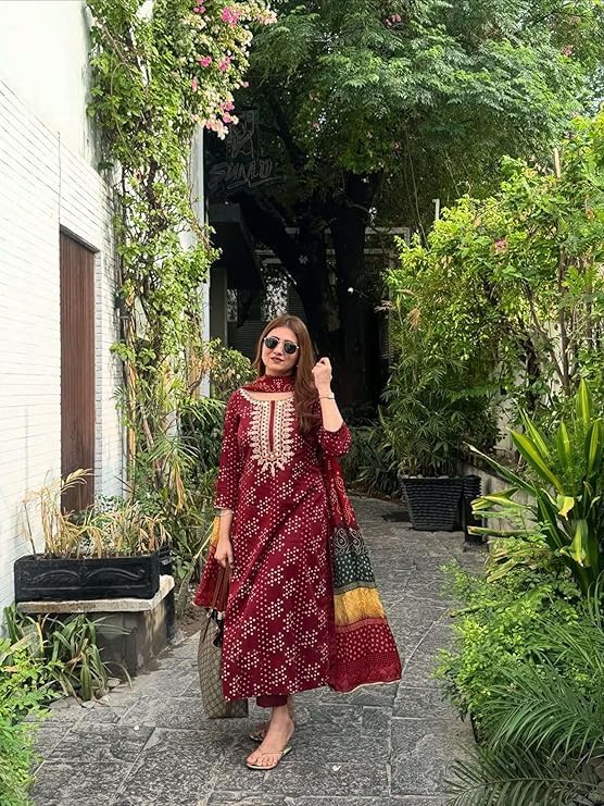 Image of ANNI Designer | Rayon Straight Printed Kurta with Pant & Dupatta | Kurta Set for Women | Cotton Kurti Set with Dupatta | Stylish Ethnic Suit Set Kurta Set