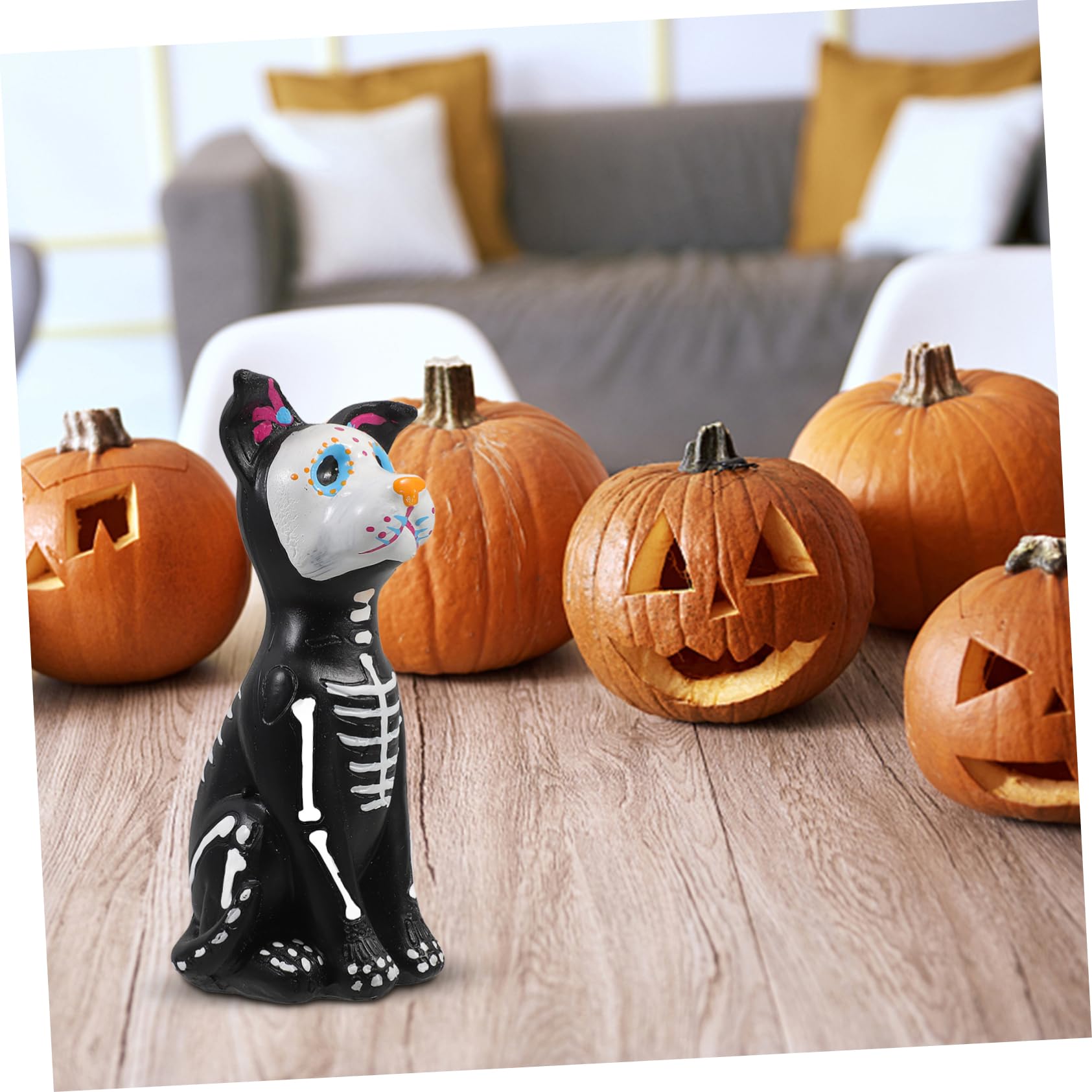 BESTonZON 5 Stück Halloween Resin Hund Statue Tierfigur für Tischdeko Leichter Handbemalter Party Dekoartikel Geeignet für Innen und Außendekoration Kreatives Foto Accessoire