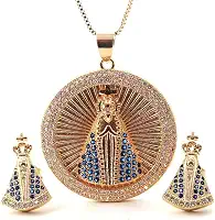 Conjunto Feminino 'Nossa Senhora Aparecida' – Colar e Brincos Banhados a Ouro 18K com Zircônias, Simbolismo Religioso e Fé – Acompanha Bolsa de Veludo