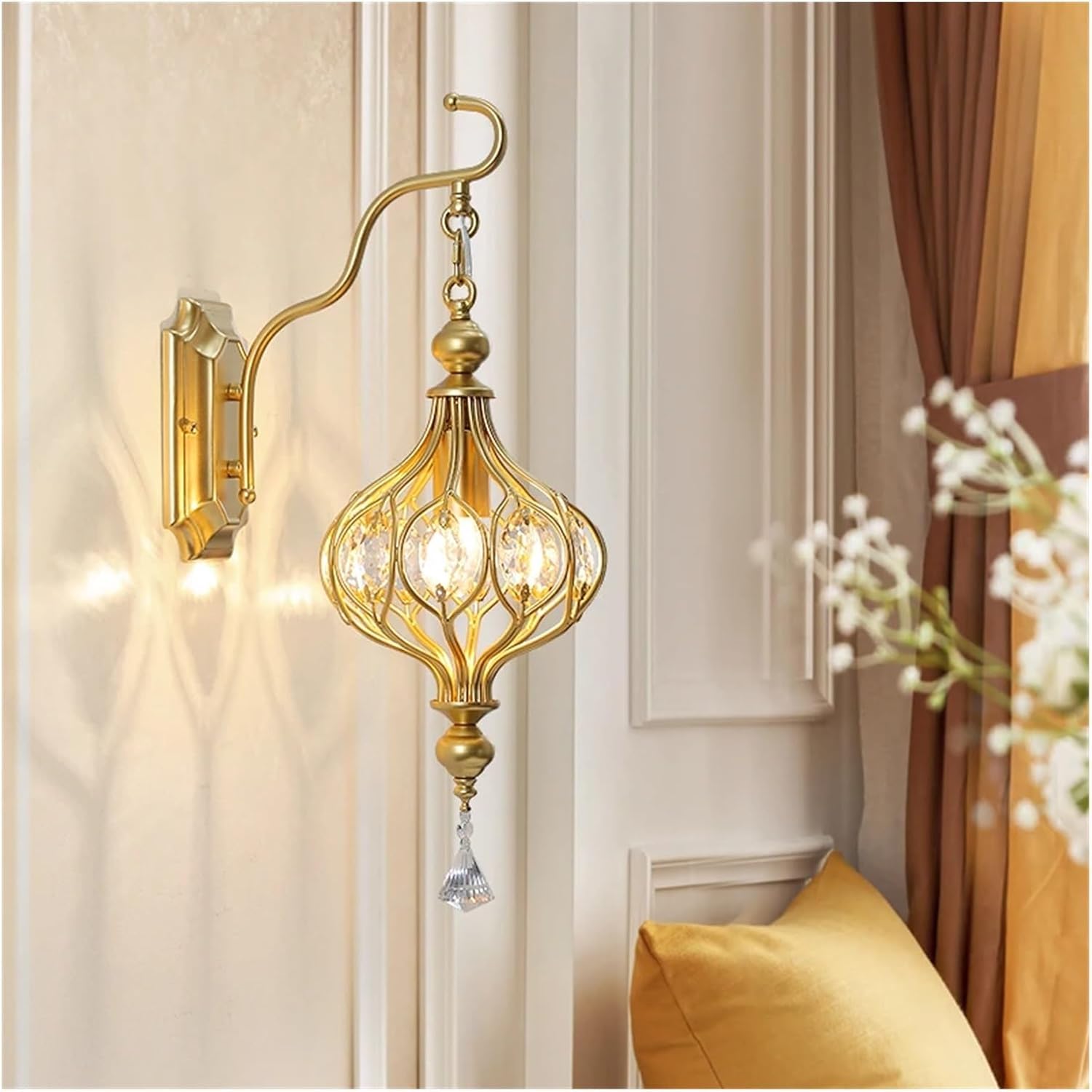 MOCHAMIK Kinkiety Kinkiety Złote Hollow Retro LED Oprawy dekoracyjne do domu Oprawy kompatybilne z łóżkiem w salonie