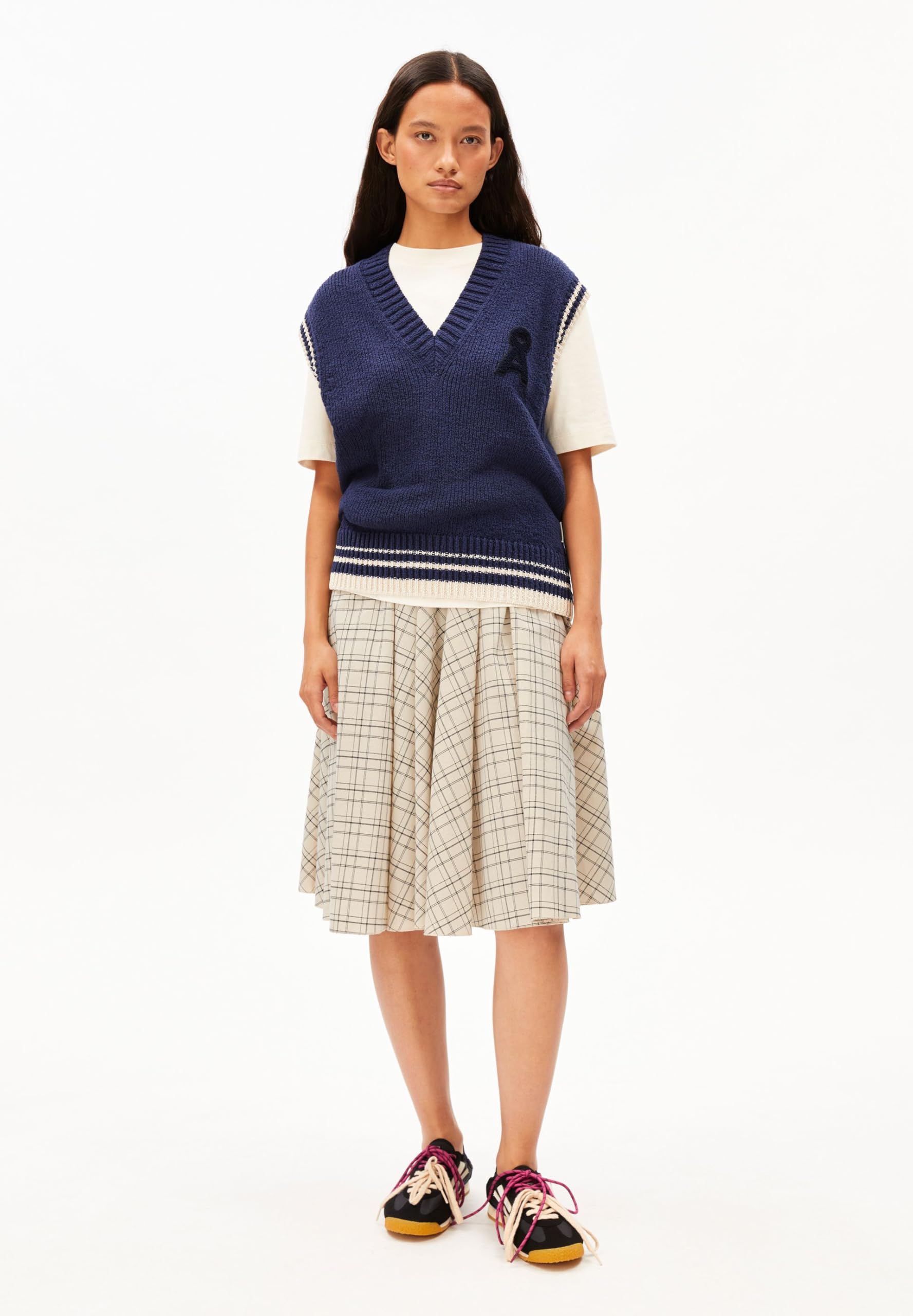ARMEDANGELS Damen Pullunder aus Bio-Baumwoll-Mix Iconic Å College Loose Fit