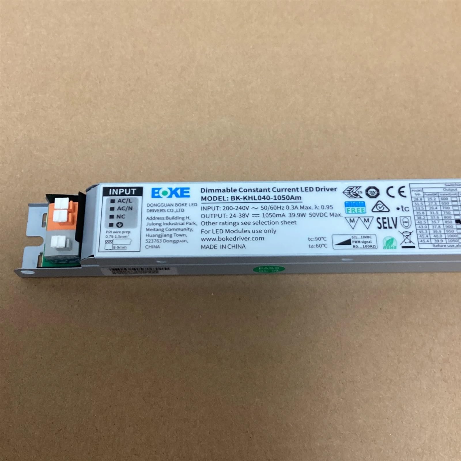 1 Uds. Controlador LED Regulable Lineal de Corriente Constante 40W BK-KHL040-1050Am 1-10V PWM RX atenuación 10 Niveles 600mA