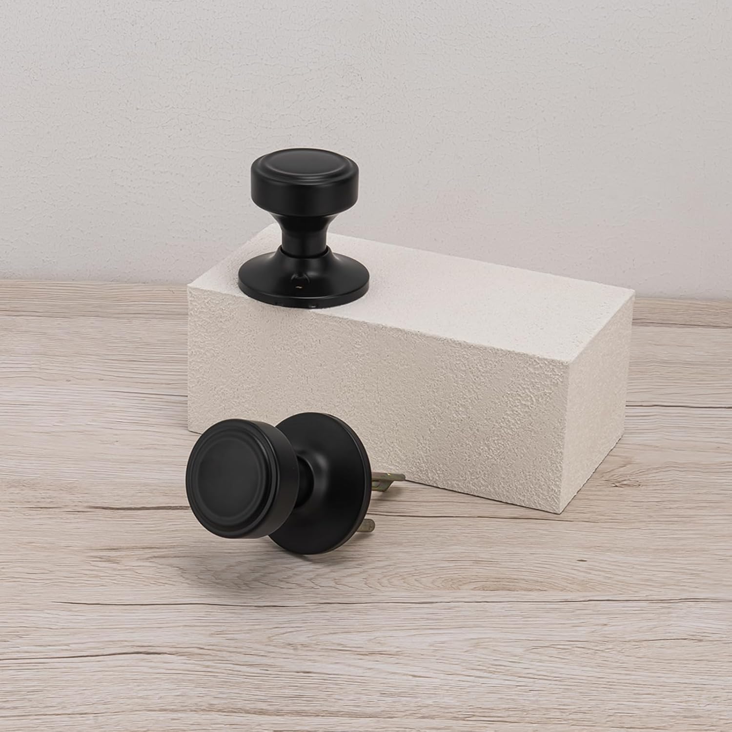 parro 6 Pack Black Door Knobs Interior,Pismo Doorknob for Hall & Closet, Non Locking Passage Door Knob