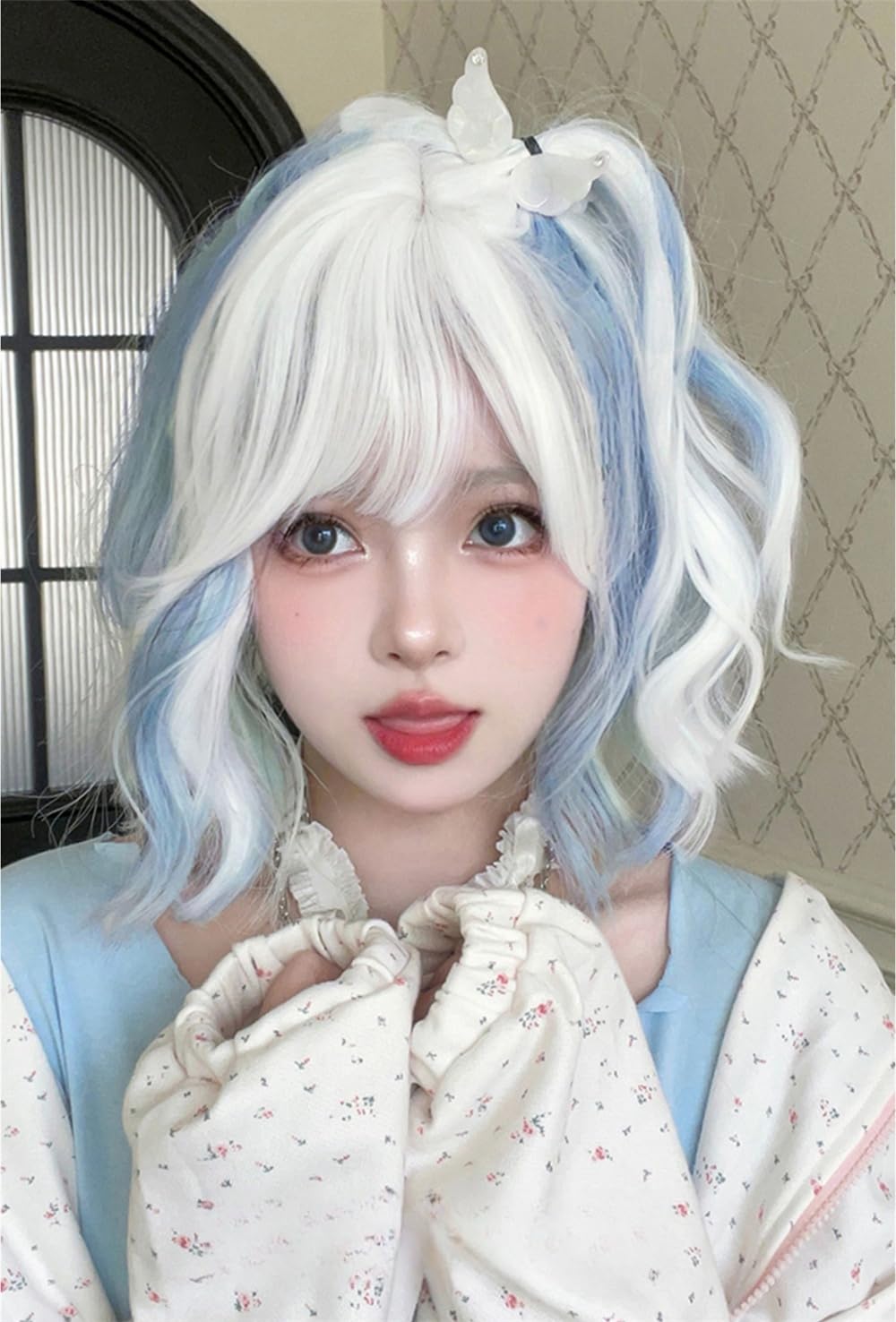 Light Blue Color Wavy Wig with Bangs 17\