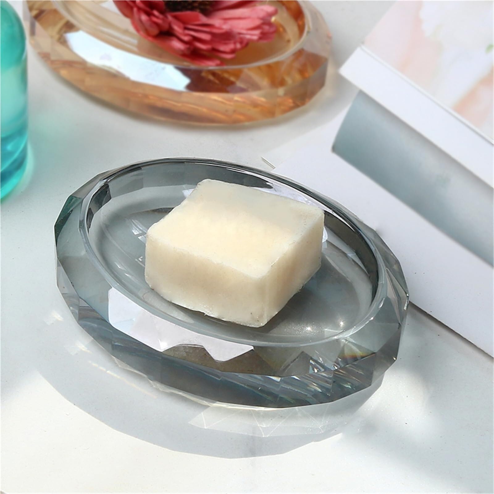 Qyleee Grey Holder For Shower Crystal Glass Soap Dish And Holder For Home, Hotel Bathroom Stand For Kitchen(Grey)