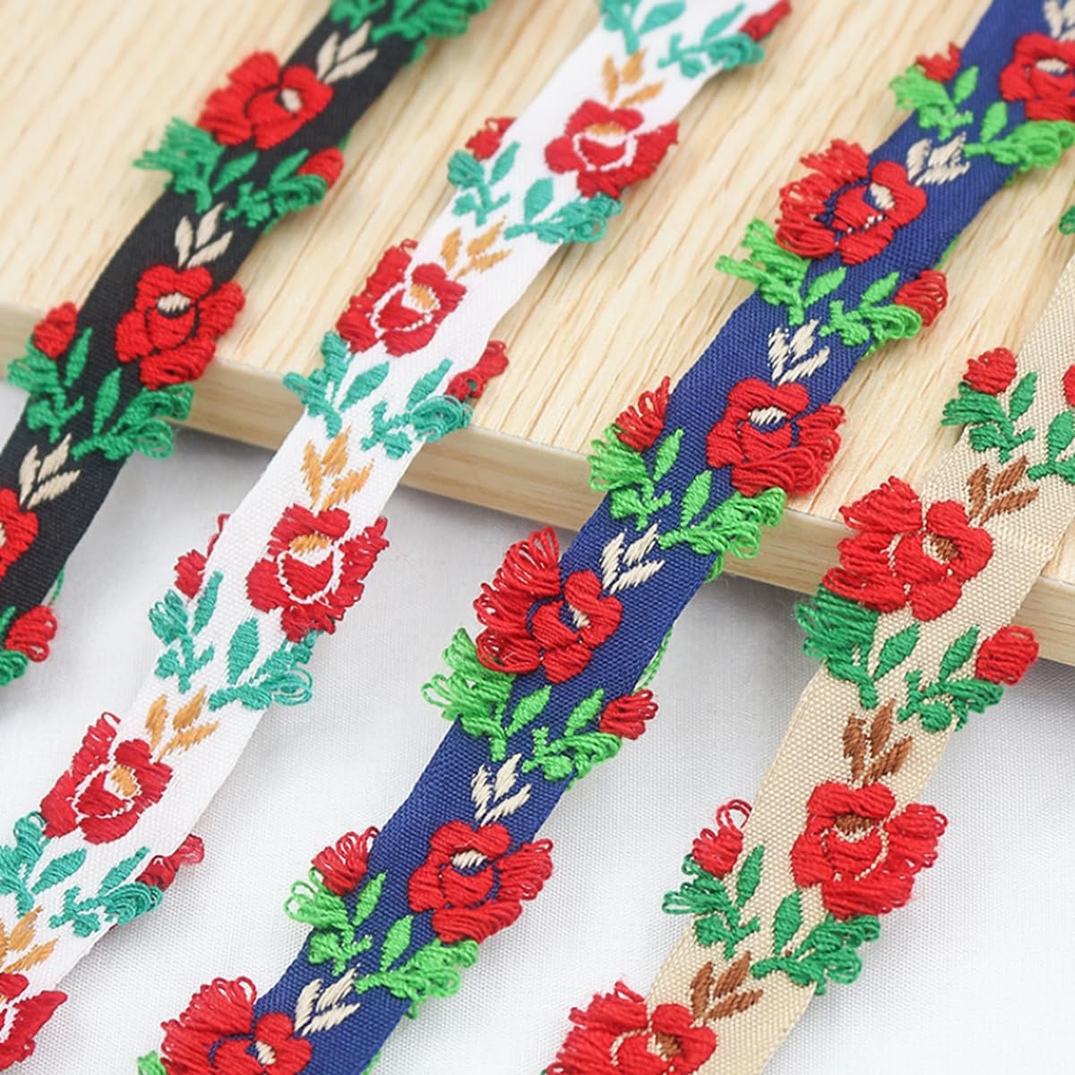 Etniczny haft koronkowy 2 cm szerokości, w stylu vintage, żakardowa, obszycie kwiatowe, haftowana taśma poliestrowa, wzór kwiatowy, tkana taśma do szycia, majsterkowania, ubrań, zasłon,