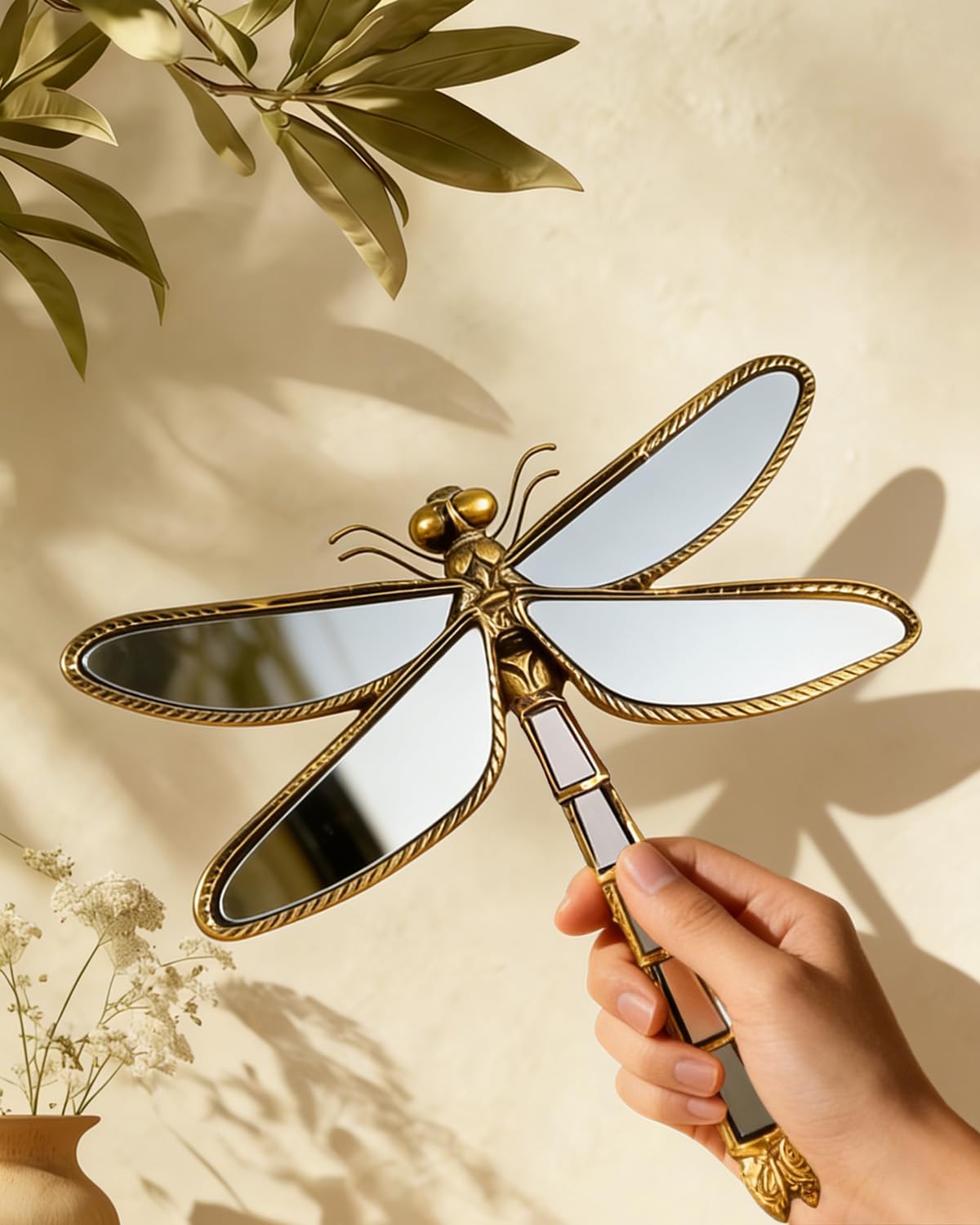 Dragonfly Wall Mirror Decor, Butterfly Art Wall Mirrors, Retro Gold Resin Decorative Wall Mirror, Creative Home Decoration for Living Room Bedroom (Dragonfly)
