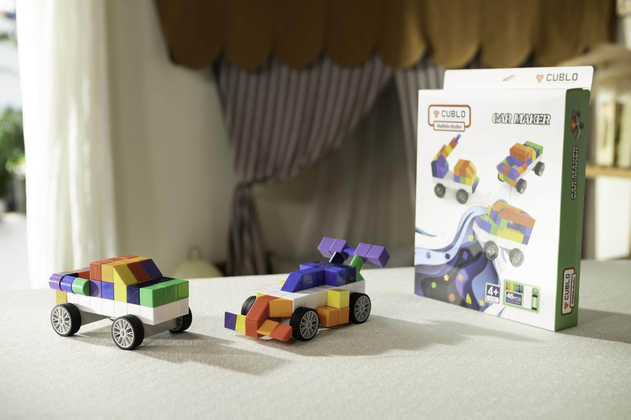 Magic Cube Car Maker, serie de coches con bloques magnéticos para diversión y educación de los niños, incluyendo bloques cuadrados, triangilares y semicirculares con bloques de panel y bloques