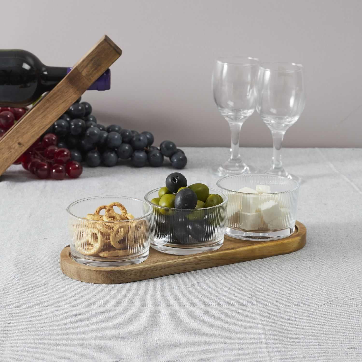 HOME DECO FACTORY, KA0349, Bamboo Apero Board with Drawer for Cheese Knives, Practical and Elegant Kitchen Utensil, Ideal for Appetizers, 40x30 cm, Brown