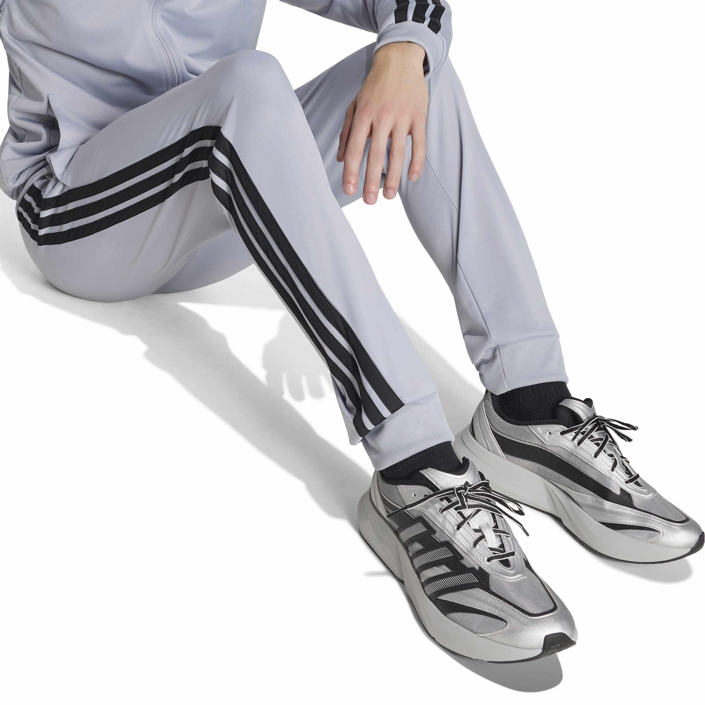 adidas Herren SPORTSWEAR BASIC 3 STRIPES TRICOT TRACKSUIT, halo silver, L