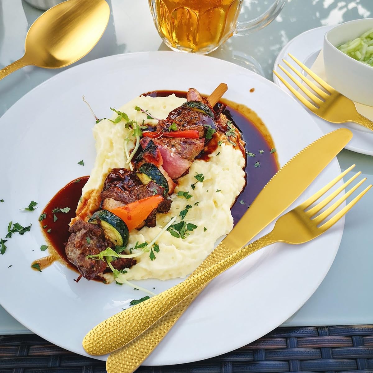 Silverware Flatware Set, 20-piece Matte Stainless Steel Tableware Set With Hammered Handles, Gold Creative Household Steak Knives, Forks And Spoons(Gold)