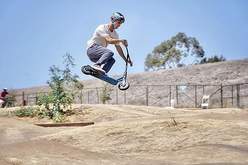 Miniatura 2 de Mongoose Tread - Patineta de tierra de estilo libre para niños y adultos, neumáticos grandes rellenos de aire de 7.874in, ideal para suciedad y