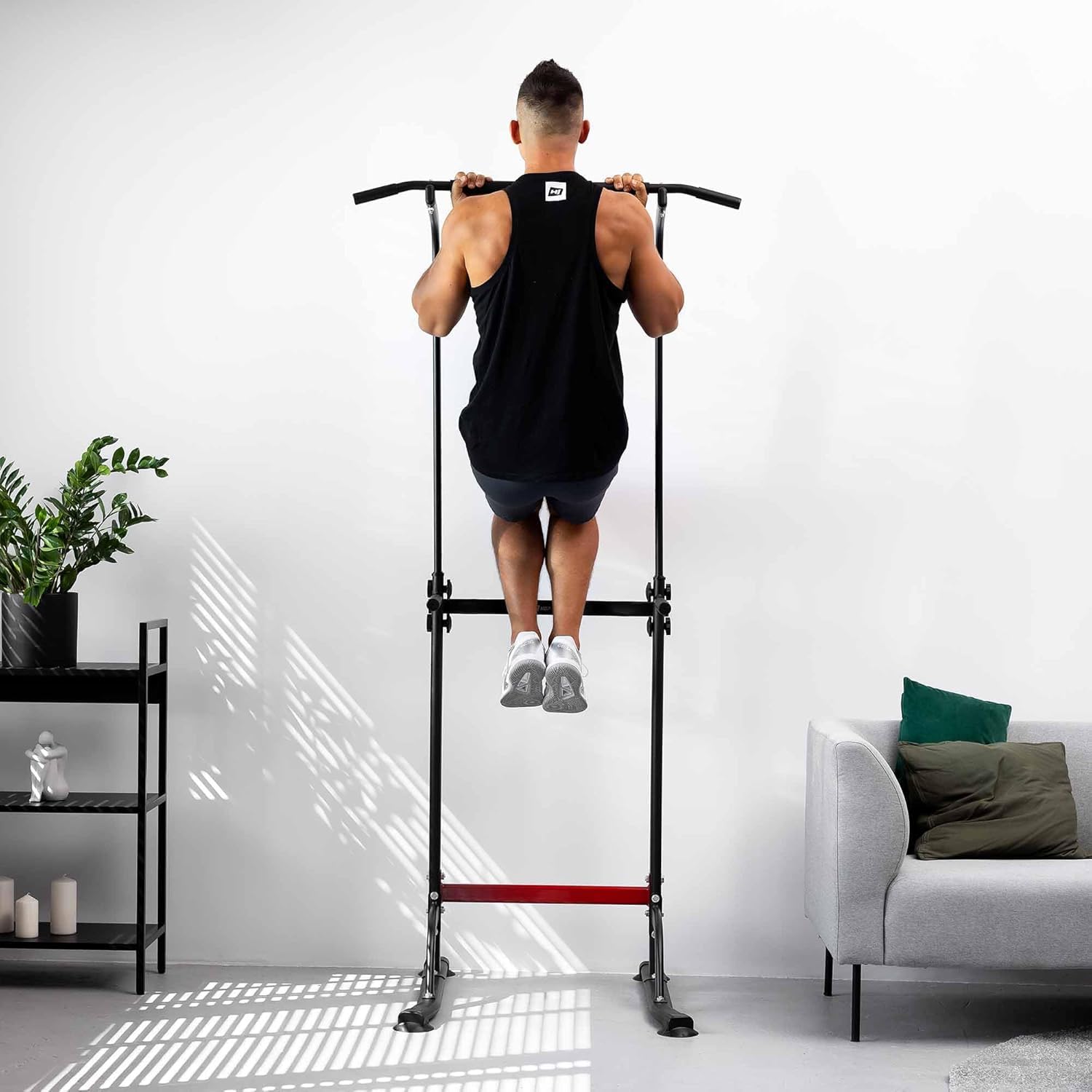 Hop-Sport Power Tower Klimmzugstange & Dip-Station, Höhenverstellbar, Freistehend, Fitnessgeräte für Zuhause, Home Gym, Calisthenics Equipment, Rückentrainer, Max. Belastbarkeit 150 kg