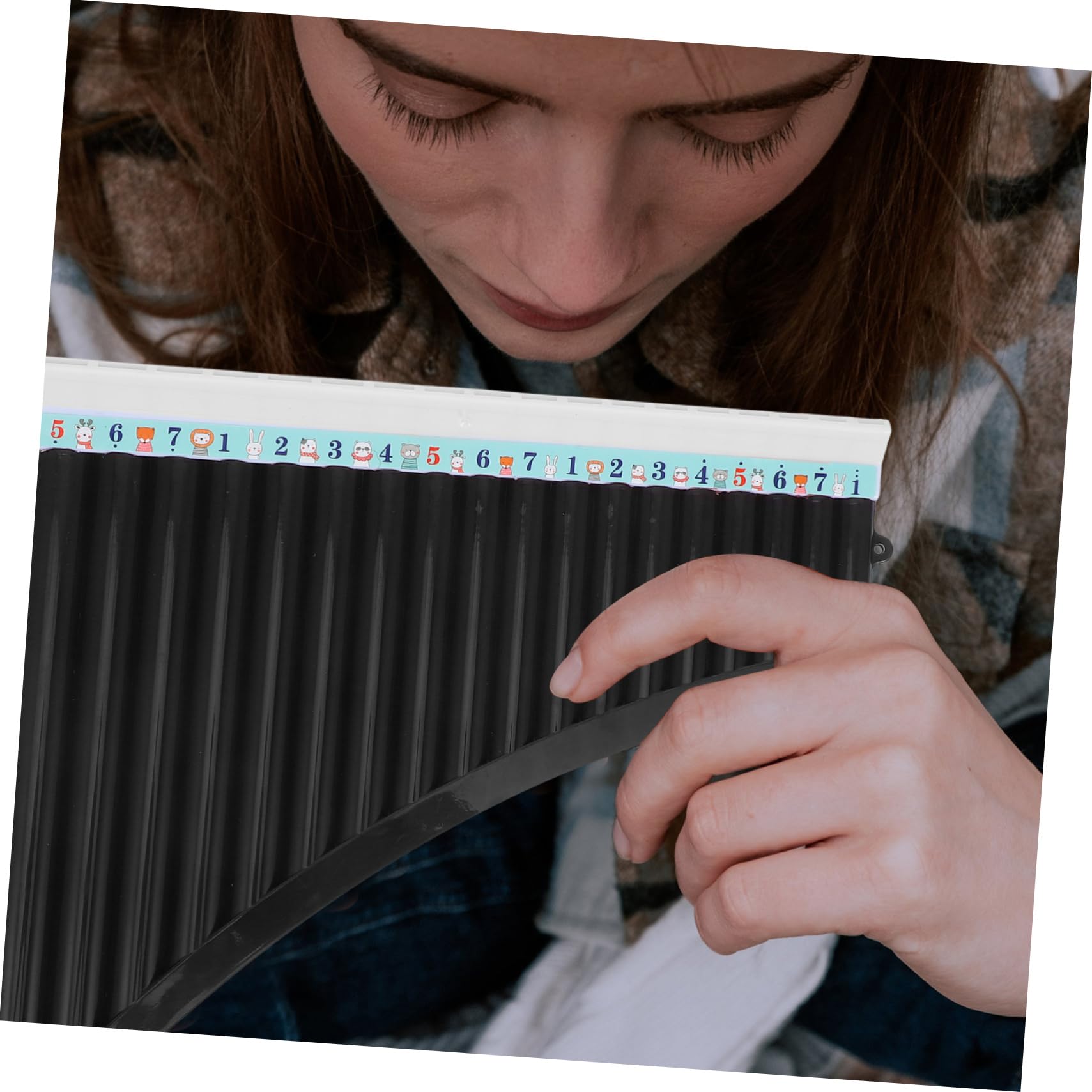 Vaguelly Flûte de Pan 18 Tubes en Bois pour Débutants en Do C, Instrument à Vent Portable Marron Rouge, pour Apprentissage, École et Performance Musicale