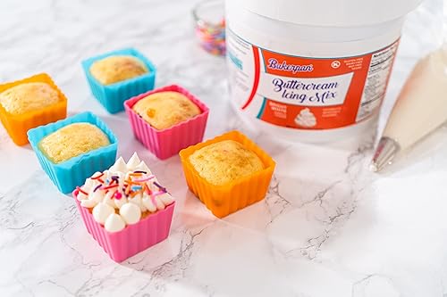 Miniatura 7 de Bakerpan Mezcla de glaseado de crema de mantequilla, cobertura de glaseado con sabor a vainilla, color blanco, 4 libras