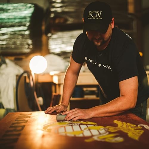 Miniatura 8 de Flags of Valor Decoración de pared de madera de la Guardia Costera de los Estados Unidos, 29.5 pulgadas de ancho x 18.5 pulgadas de alto, arte de