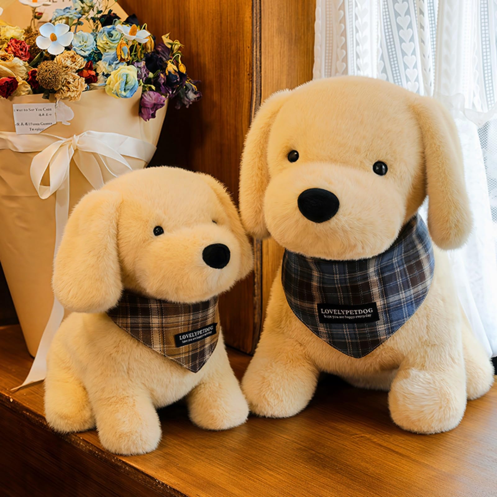 champracer Kuscheltier Hund,Niedliches Hunde Plüschtiermit Schal, für Wohnzimmer,für Zimmerdekoration & Geschenk für Kinder (50cm,Brauner Schal)