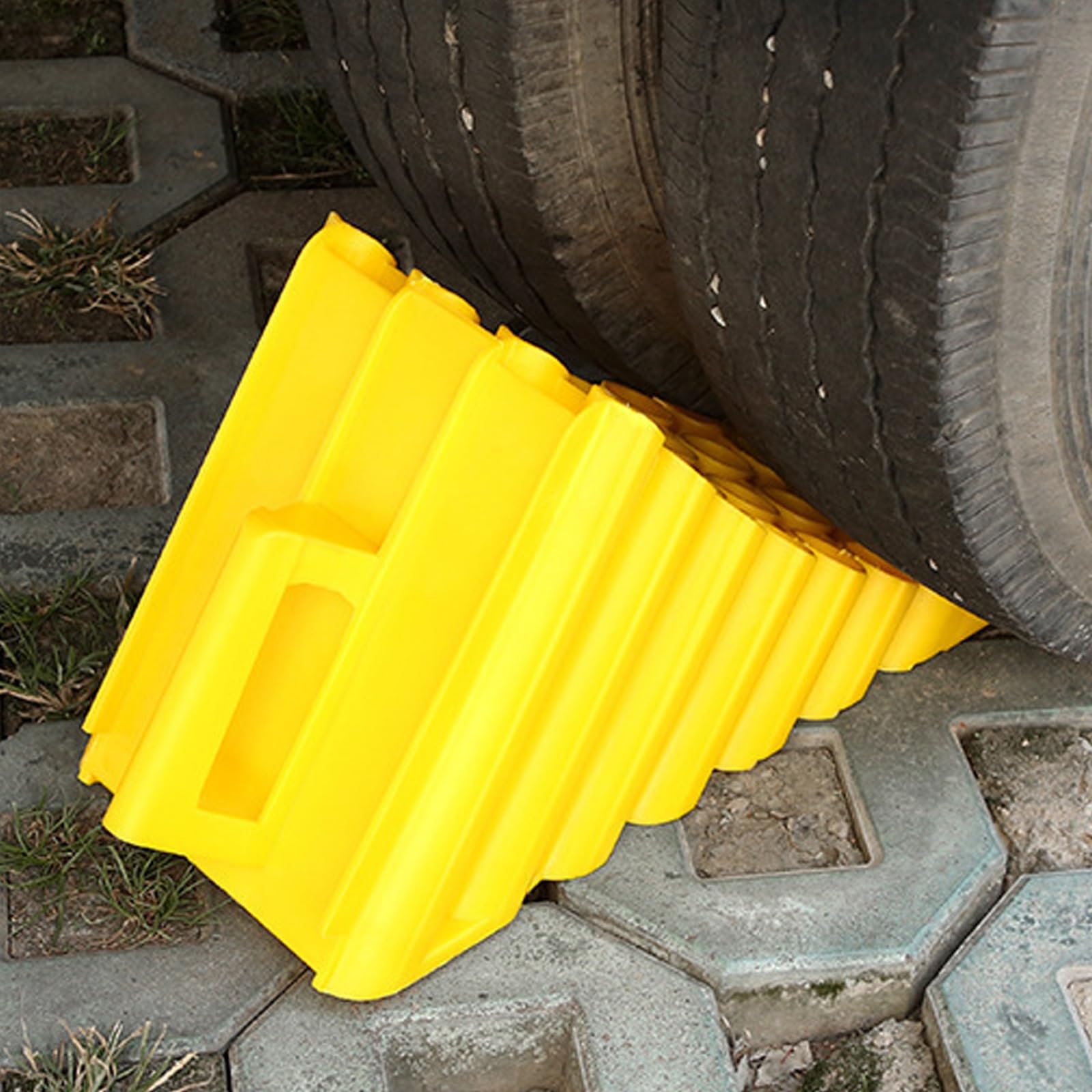 売れ筋アイテム 毎日使える便利品 ボートトレーラーRVトラックキャンピングカー用 輪止めタイヤストッパー2パック高耐久車RVタイヤチョックキャンピングカーチョックハンドル付き 人気急上昇 ランキング常連 今だけ 即納対応中 Amazon.co.jp: 輪止め タイヤ ストッパー 、2パック 高耐久車 RV