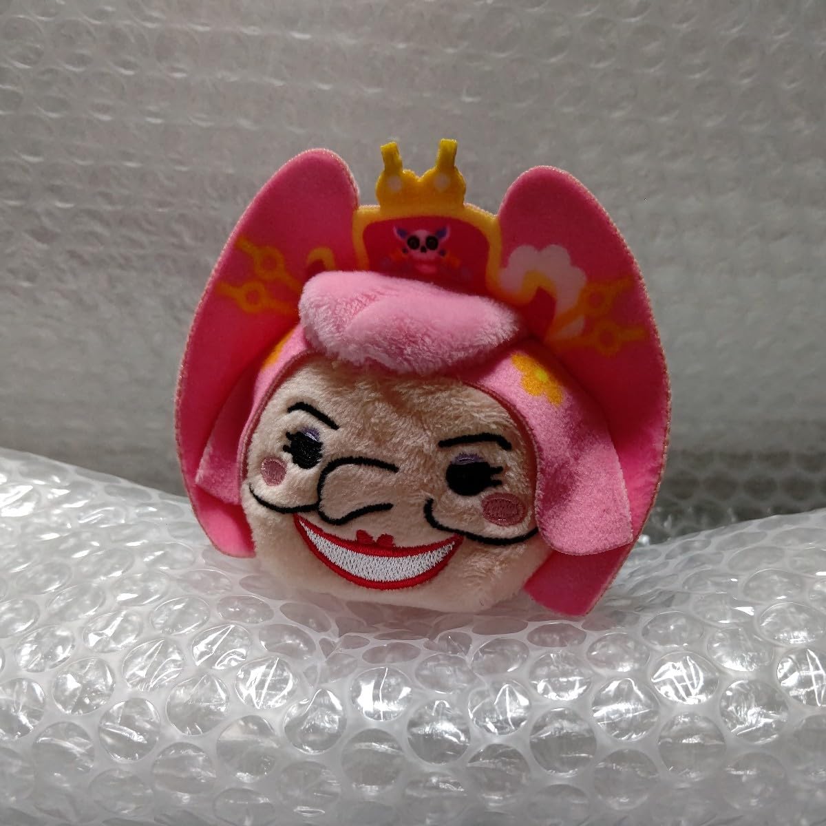 Amazon.co.jp: ONE PIECE ムギムギおてだま ビックマム シャーロット