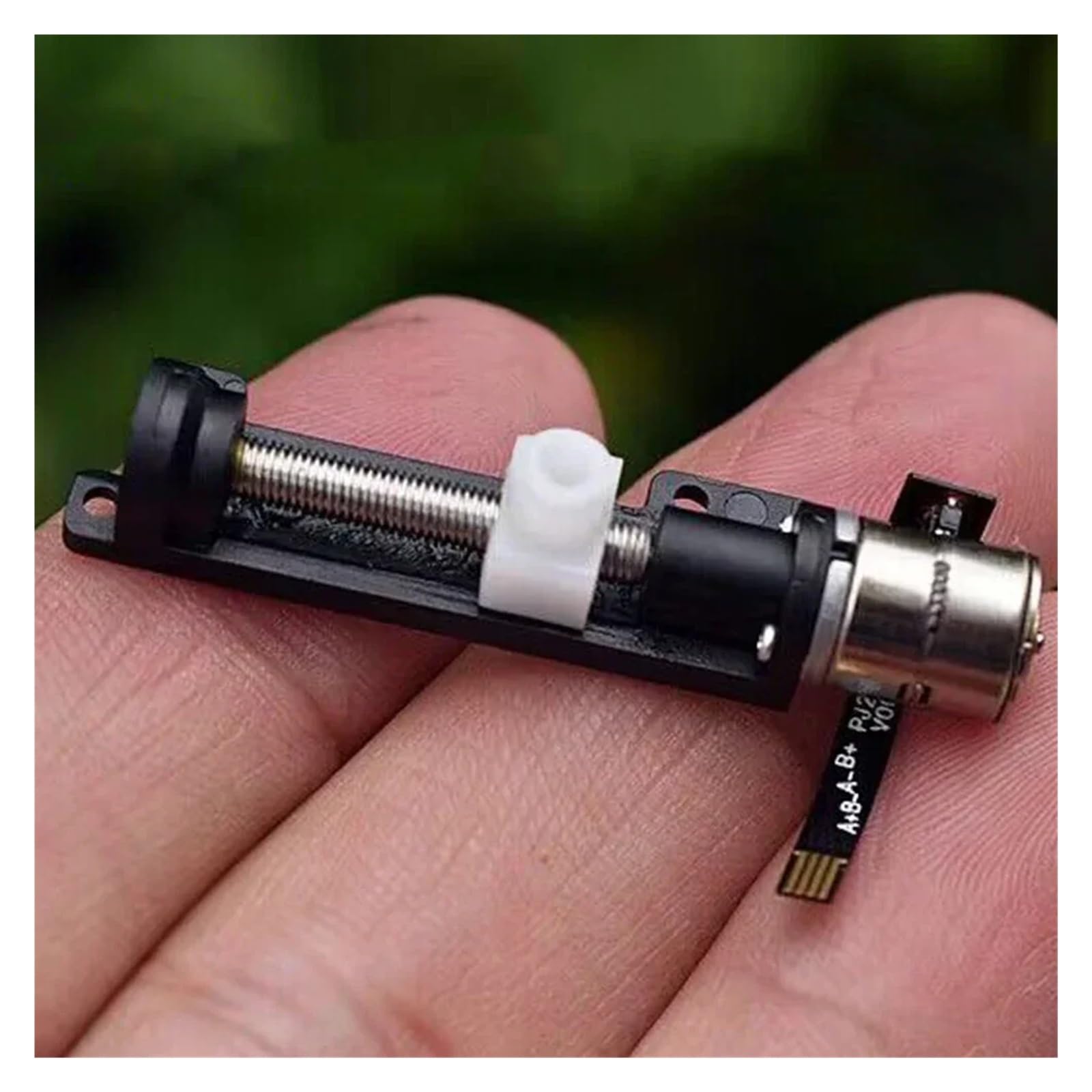 EKFBQBGW 8mm 2-phase 4-wire Precision Stepper electronic starter DC 5V 14mm Linear Actuator Screw Slider Nut Lifting