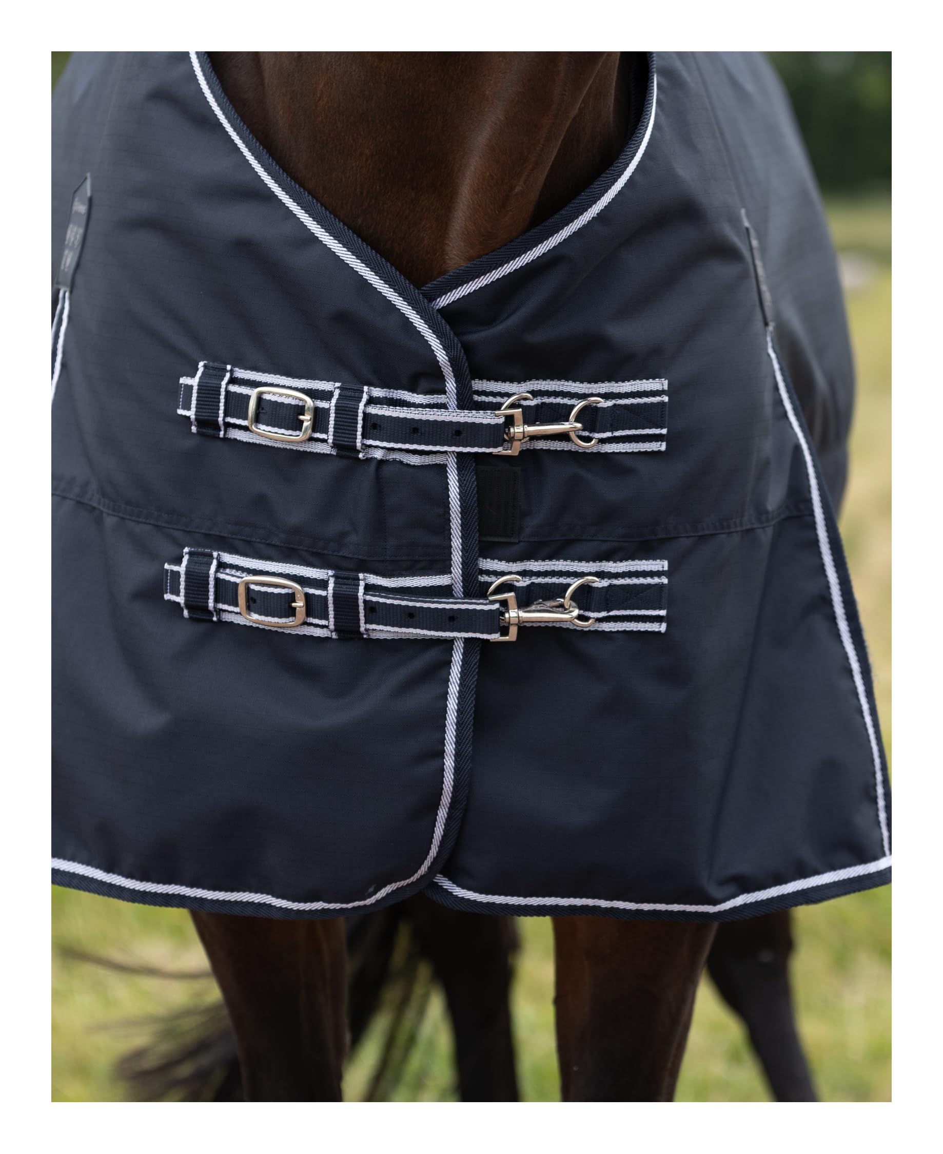 4Horses Outdoordecke Kalmar 100g für Pferde, wasserdichte Winterdecke mit 100g Füllung, atmungsaktiv und robust, ideal für kalte Tage und Weide