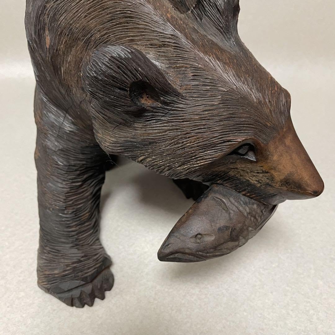 Amazon.co.jp: 逸品木彫りの熊 鮭 工芸品 ヴィンテージ 北海道