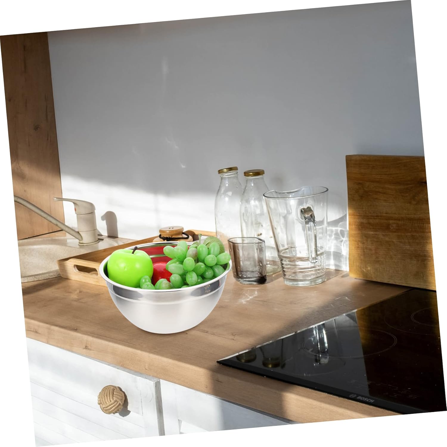 Stainless Mixing Bowl Set 4 Piece Salad Bowl Set with Lids Fruit Storage Bowl Home Mixing Bowl Salad Serving Bowl Kitchen Accessory