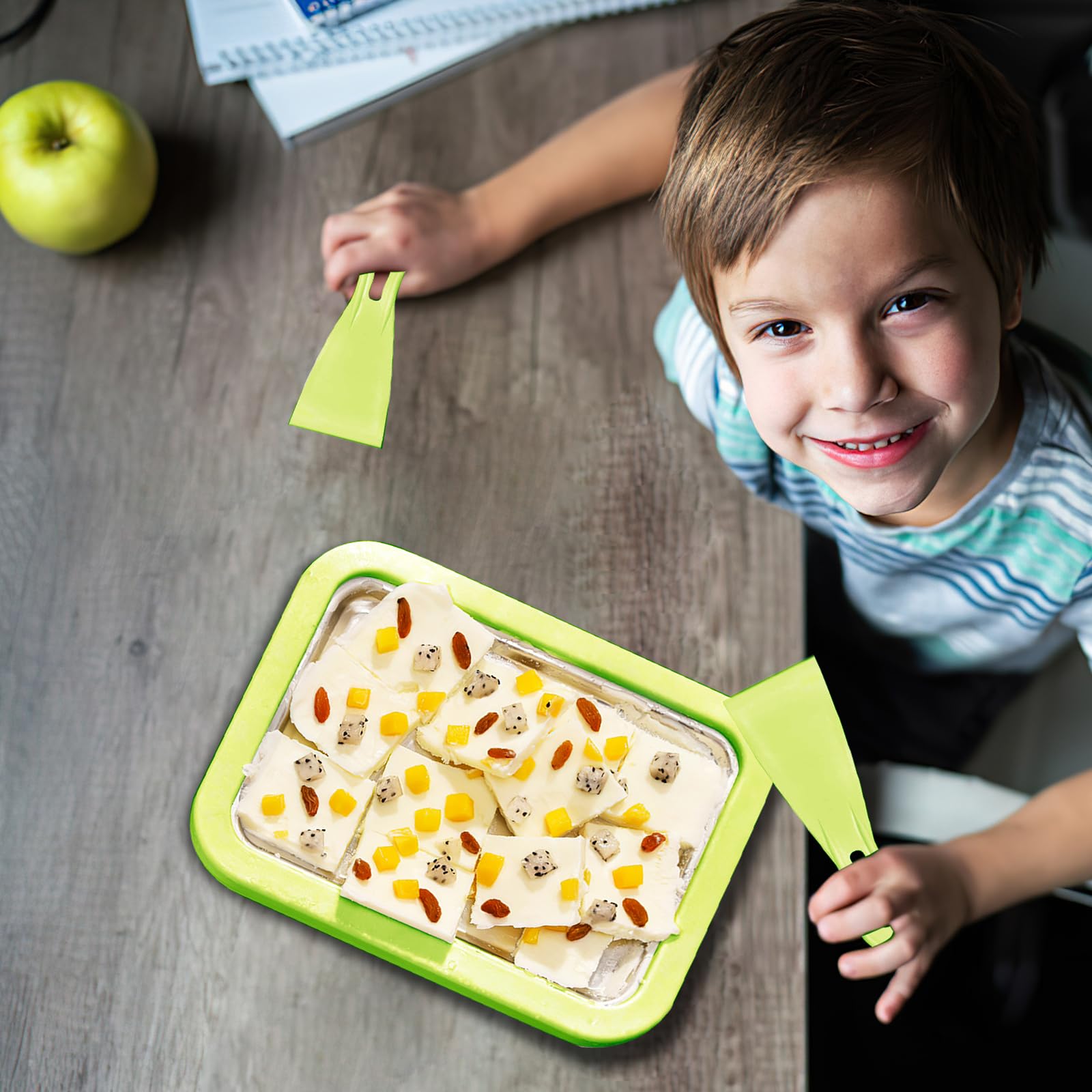 ACTOYS Fabricantes de Helados, Heladera Instantánea con 2 Espátulas, Ice Cream Rolls Maker Machine, Maquina Helado Frito para Sorbete, Yogurt Congelado, Gelato (Verde)