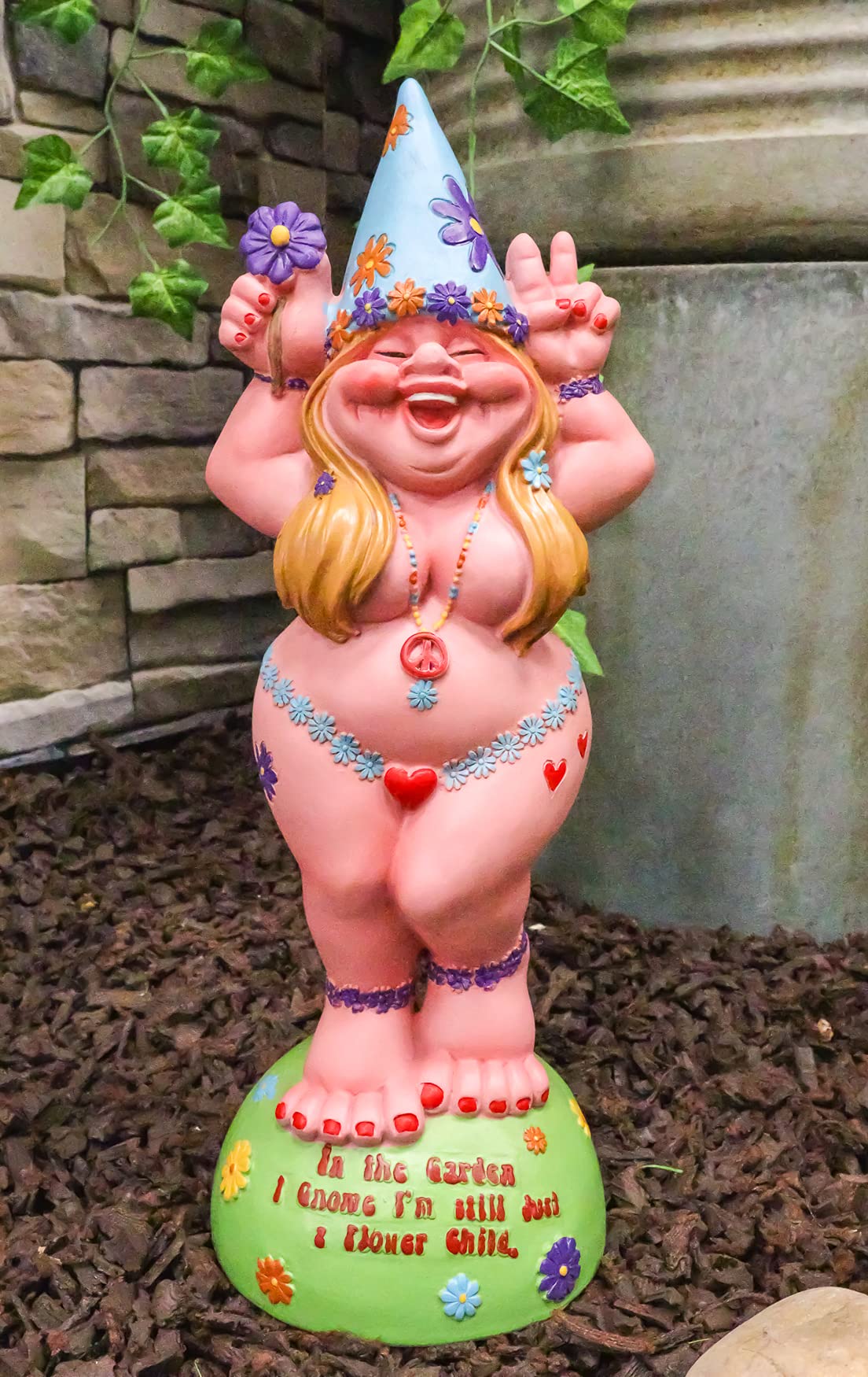 Gnomo hippie mujer con diseño de flor del amor y 34 cm de altura para exteriores