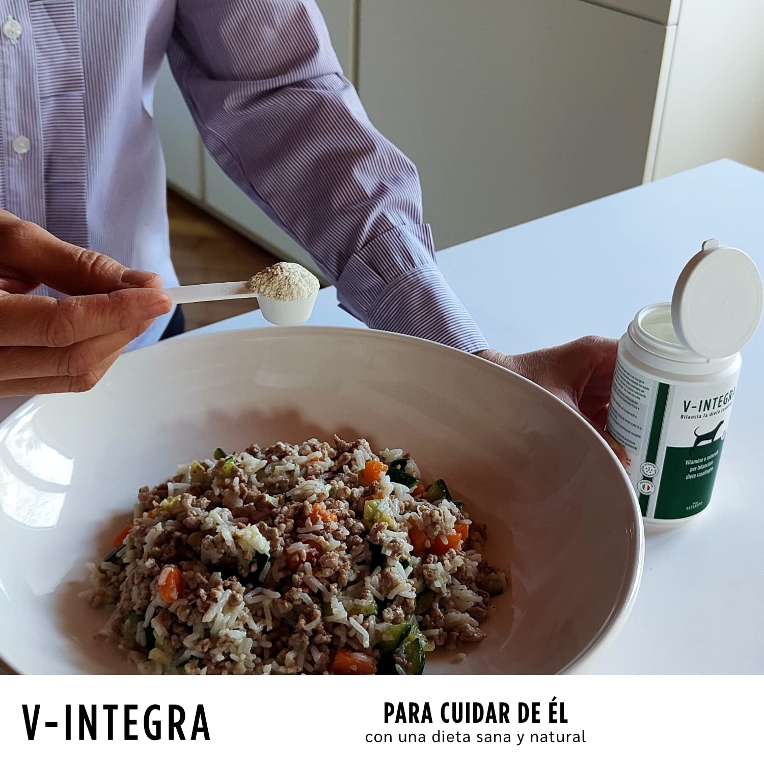 V INTEGRA Perro Anciano 200g, Suplemento Completo Rico en Vitaminas y Minerales para Equilibrar Dieta Casera y Barf, V Integra Vitaminas para Perros, Suplementos para Perros Made in Italy