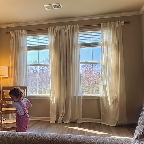 Review Image by Lindsey Heiser